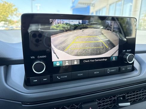 New 2025 Honda Accord SE image 6