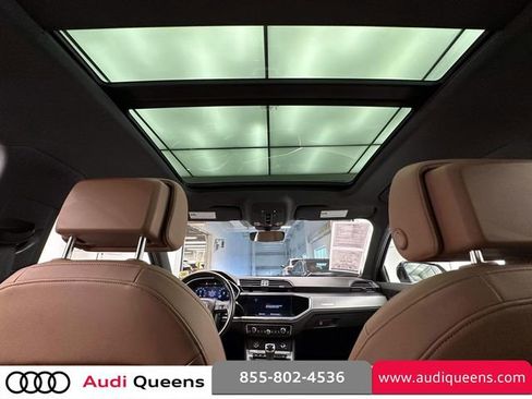 Certified 2022 Audi Q3 2.0T Premium w/ Convenience Package image 16