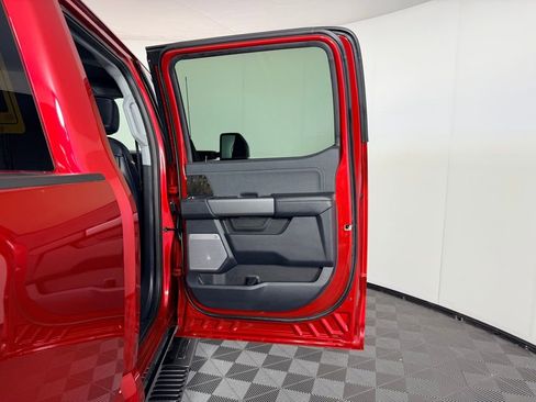 Used 2024 Ford F250 Lariat w/ Sport Appearance Package image 29