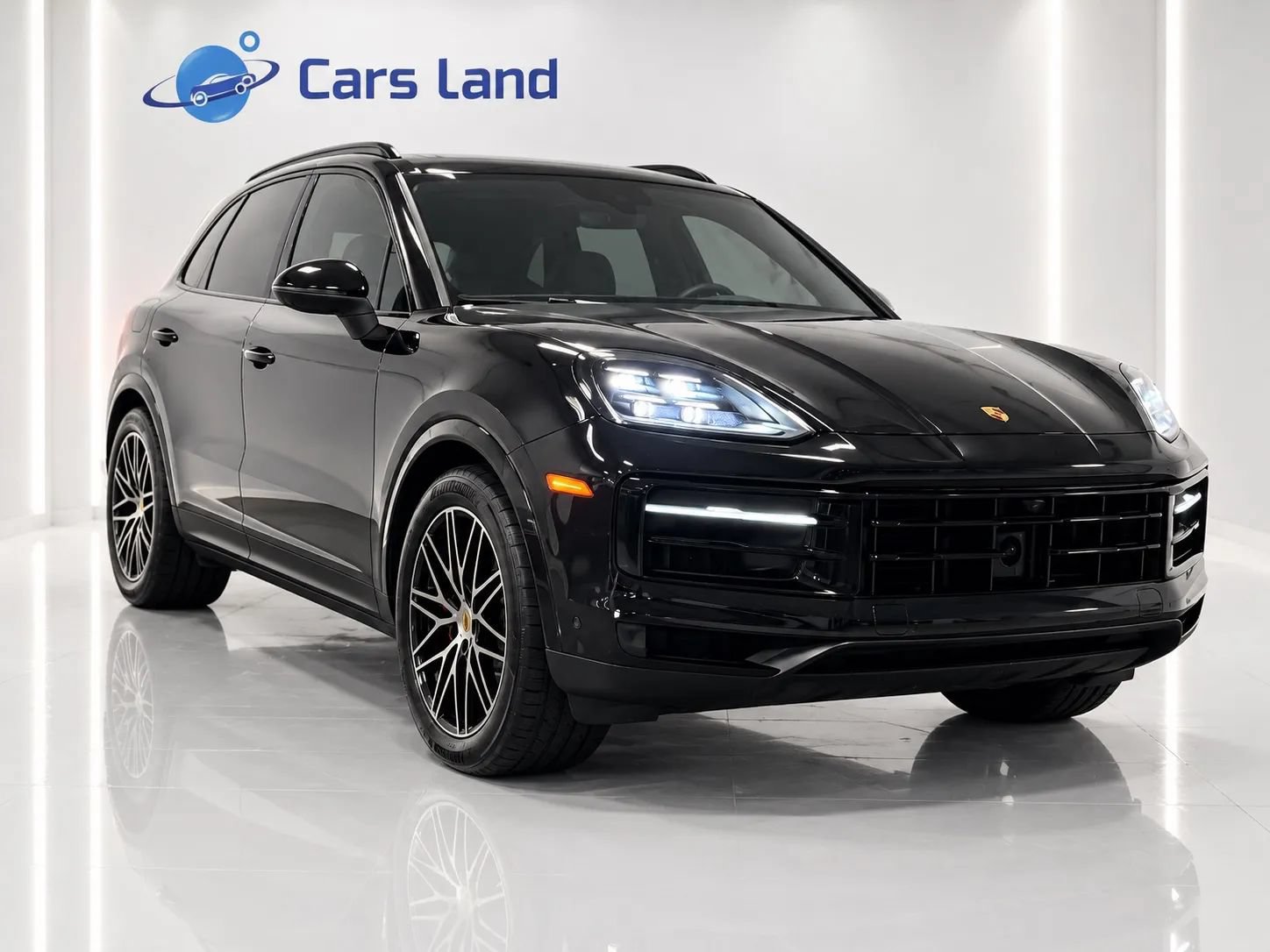 Used 2024 Porsche Cayenne S AWD/4WD image 1