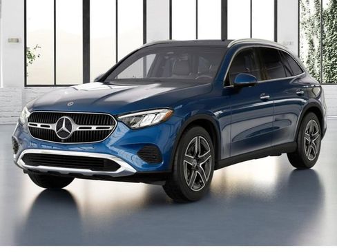 Used 2026 Mercedes-Benz GLC 300 4MATIC image 1