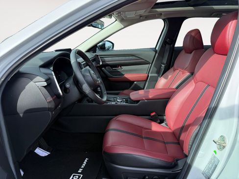 Certified 2025 MAZDA CX-50 2.5 Hybrid w/ Premium Plus Pkg image 10