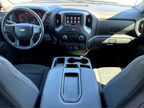 Used 2026 Chevrolet Silverado 1500 Custom image 4