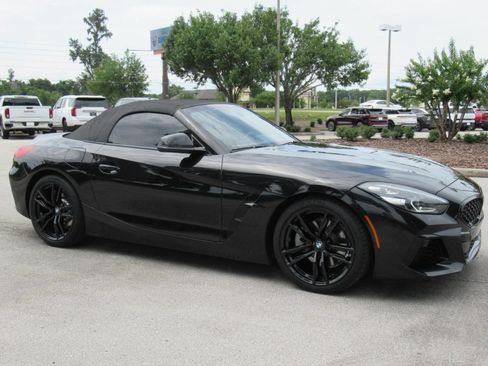 Used 2020 BMW Z4 sDrive30i w/ M Sport Package RWD image 2