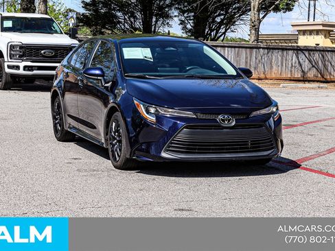 Used 2024 Toyota Corolla LE FWD image 6