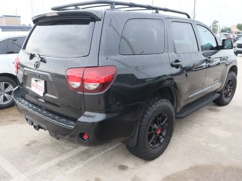 Used 2020 Toyota Sequoia TRD Pro AWD/4WD image 11