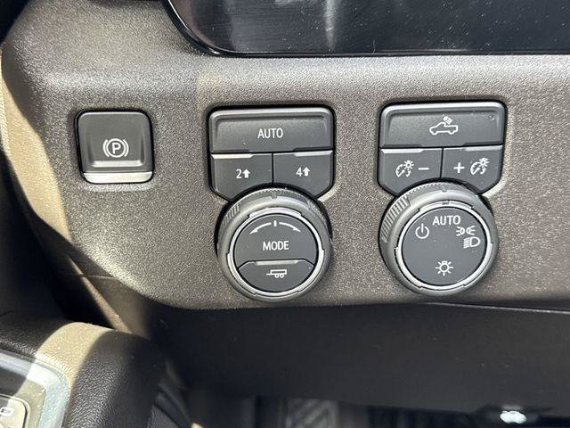 Used 2024 Chevrolet Silverado 1500 LT AWD/4WD image 14