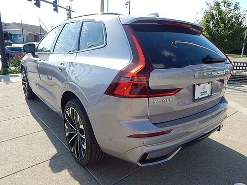 New 2026 Volvo XC60 B5 Ultra w/ Climate Package image 10