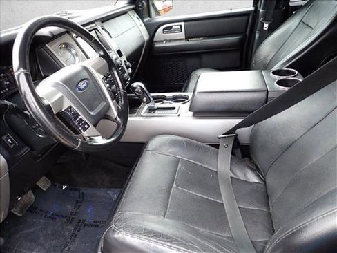 Used 2016 Ford Expedition EL Limited image 12