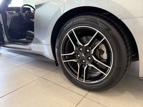 Used 2021 Ford Mustang Premium image 9