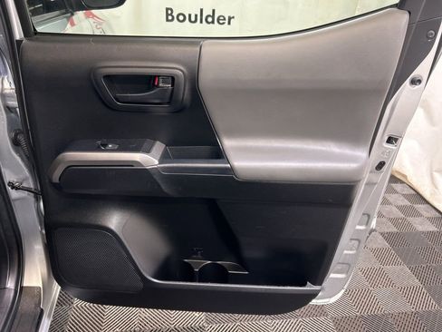 Used 2022 Toyota Tacoma SR5 w/ Technology Package image 14