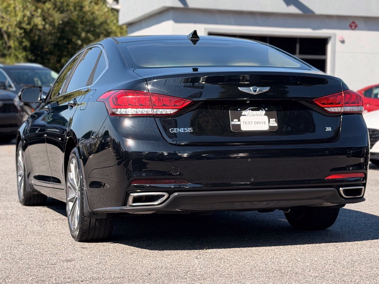 Used 2018 Genesis G80 3.8 RWD image 3