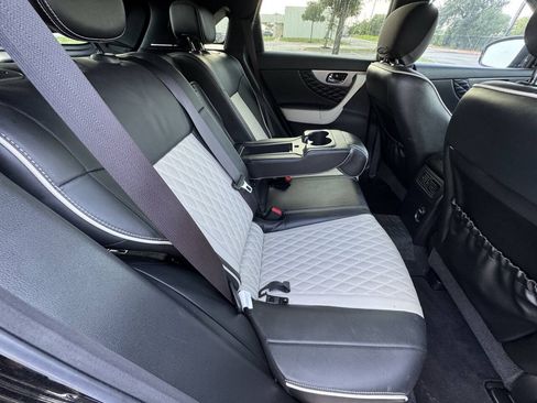 Used 2017 INFINITI QX70 2WD w/ Limited Package image 15