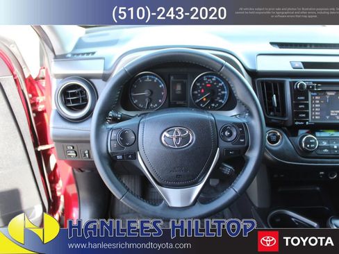 Used 2018 Toyota RAV4 XLE image 17