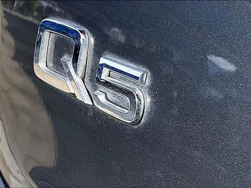 Used 2018 Audi Q5 Prestige image 9