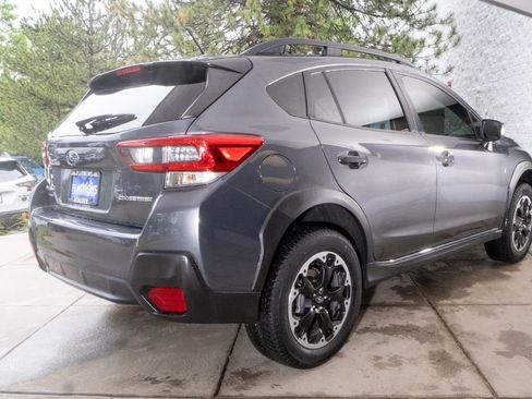 Used 2022 Subaru Crosstrek 2.0i AWD/4WD image 5