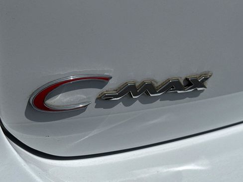 Used 2013 Ford C-MAX SEL FWD image 14
