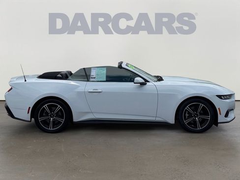 Used 2024 Ford Mustang Premium RWD image 8