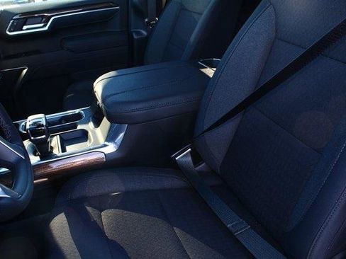 New 2026 Chevrolet Silverado 1500 LT w/ Z71 Off-Road Package image 5