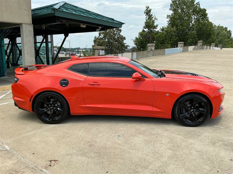 Used 2020 Chevrolet Camaro SS RWD image 8