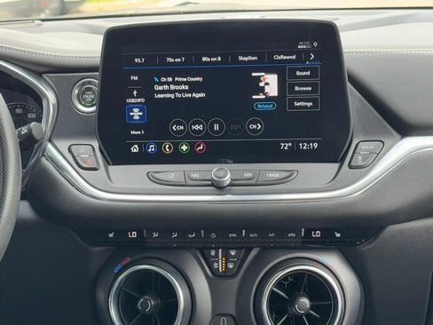 Used 2023 Chevrolet Blazer LT w/ Convenience Package FWD image 13