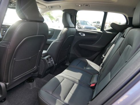 New 2026 Volvo XC40 B5 Plus w/ Climate Package image 6