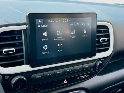 New 2026 Hyundai Venue SEL image 10