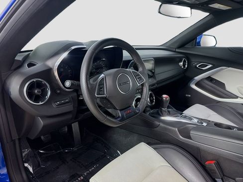 Used 2018 Chevrolet Camaro SS image 10