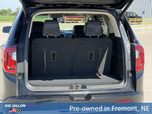 Used 2022 GMC Acadia Denali w/ Denali Ultimate Package AWD/4WD image 5