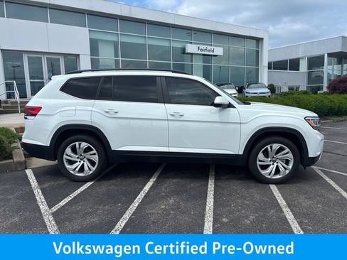 Used 2023 Volkswagen Atlas SE FWD image 2