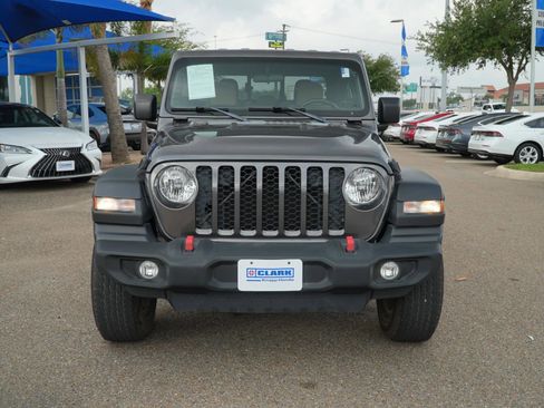 Used 2020 Jeep Gladiator Sport w/ Quick Order Package 24S image 2