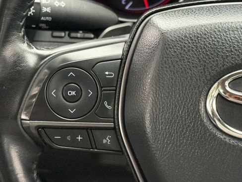 Used 2023 Toyota Camry XSE image 13