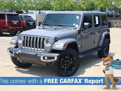Used 2021 Jeep Wrangler Unlimited Sahara w/ Cold Weather Group AWD/4WD image 2