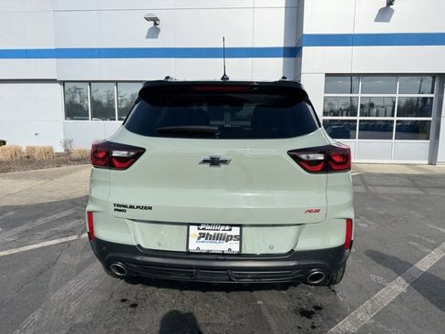 Certified 2024 Chevrolet TrailBlazer RS w/ Convenience Package image 10