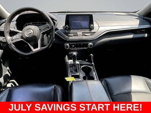 Used 2023 Nissan Altima 2.5 SR FWD image 8