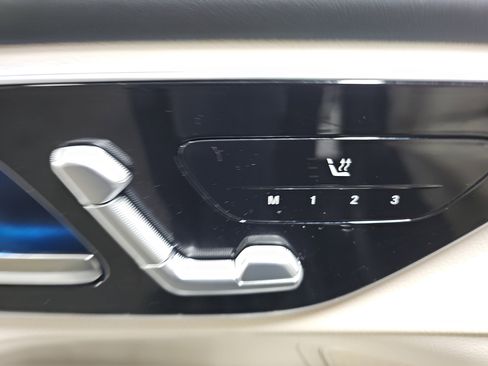 Certified 2024 Mercedes-Benz GLC 300 4MATIC image 30