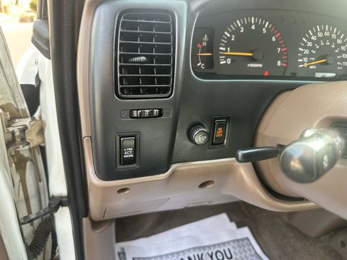 Used 1998 Toyota Tacoma 4x4 Xtracab V6 image 14
