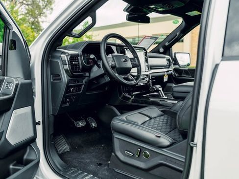 New 2025 Ford F150 Lariat w/ Equipment Group 502A High image 22