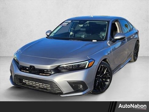 Used 2024 Honda Civic Touring image 1