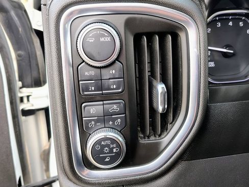 Used 2021 GMC Sierra 1500 SLT AWD/4WD image 26