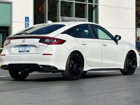 New 2025 Honda Civic Sport image 3