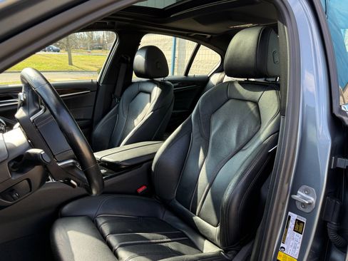 Used 2017 BMW 530i xDrive image 12