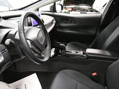 Certified 2024 Toyota Prius LE image 18