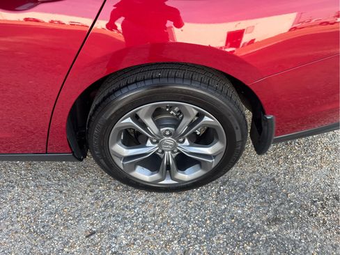 Used 2024 Honda Accord EX image 16