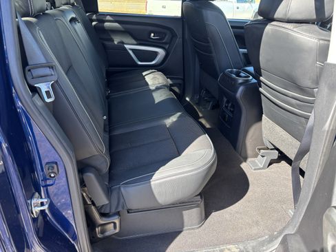 Used 2017 Nissan Titan PRO-4X image 11