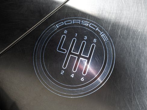 Certified 2026 Porsche 911 Carrera T RWD image 34