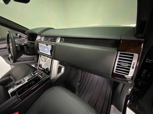 Used 2020 Land Rover Range Rover Long Wheelbase HSE image 43