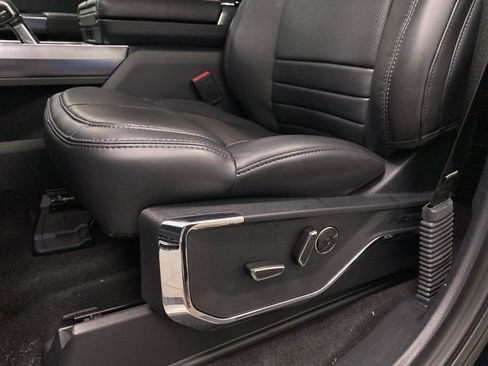 New 2025 Ford F150 Platinum image 17