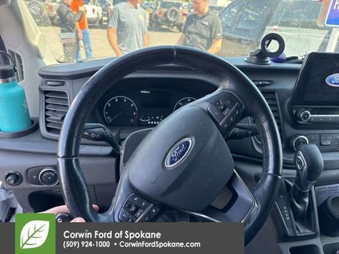 Used 2020 Ford Transit 250 Medium Roof AWD image 11