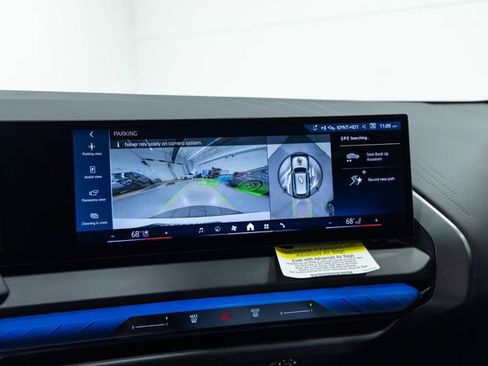 Used 2025 BMW X3 xDrive30i w/ Premium Package image 18